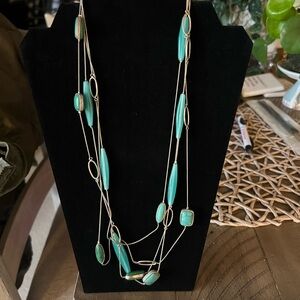 beautiful vintage turquoise necklace
